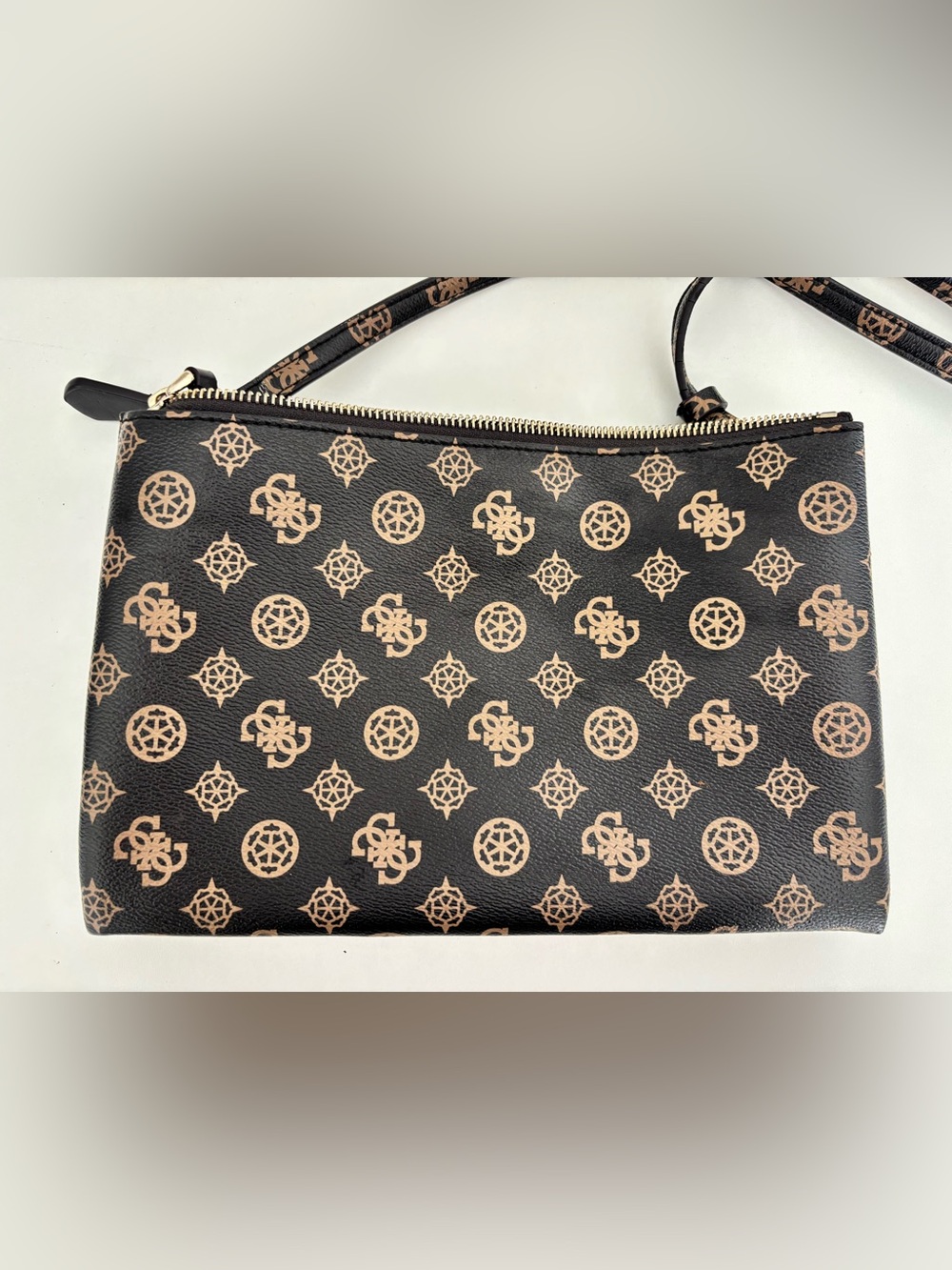GUESS Wilder Crossbody Sling Bag - Picture 3 of 6
